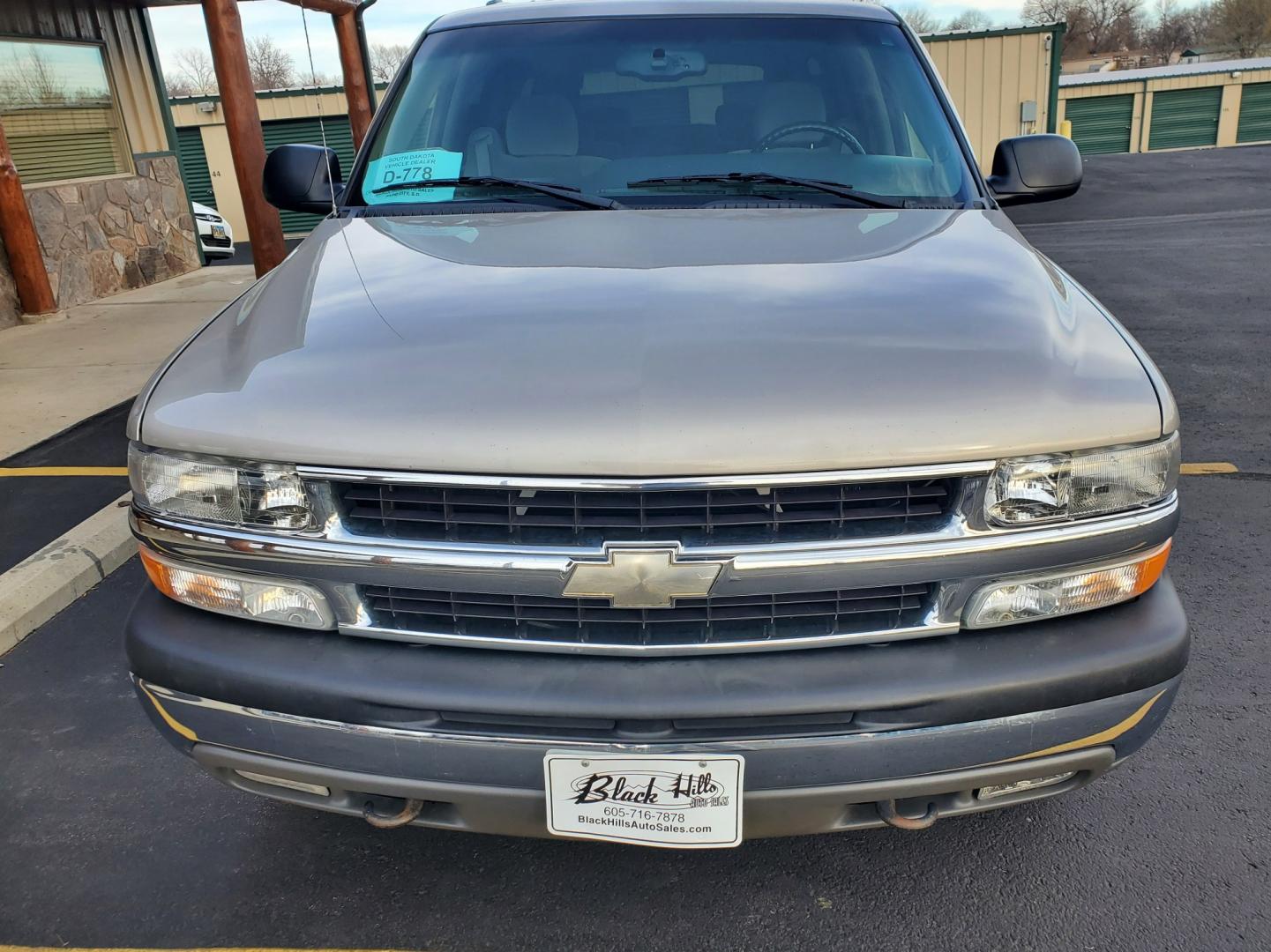 2006 Pewter Chevrolet Suburban LS (3GNFK16ZX6G) with an 5.3L V8 Vortec SFI Flex Fuel engine, 4-Speed Automatic transmission, located at 1600 E Hwy 44, Rapid City, SD, 57703, (605) 716-7878, 44.070232, -103.171410 - Photo#1